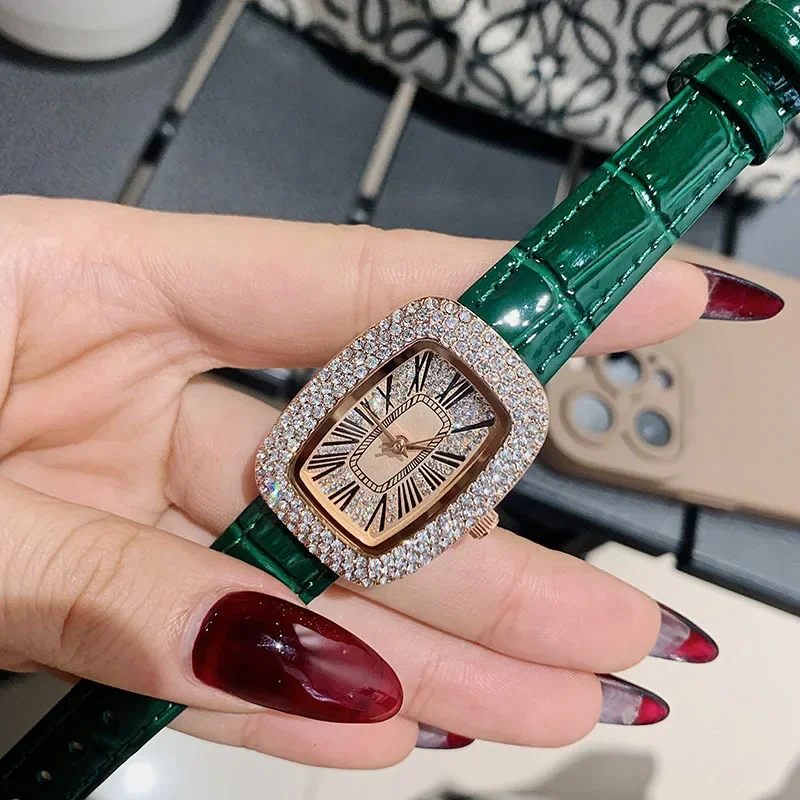 Luxury Watch Leather Strap - Jam tangan wanita dengan tali kulit