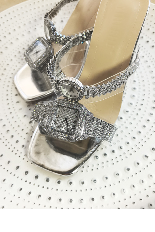 Sepatu hak tinggi kristal desa - Luxury Watch Diamond ulasan dan harga