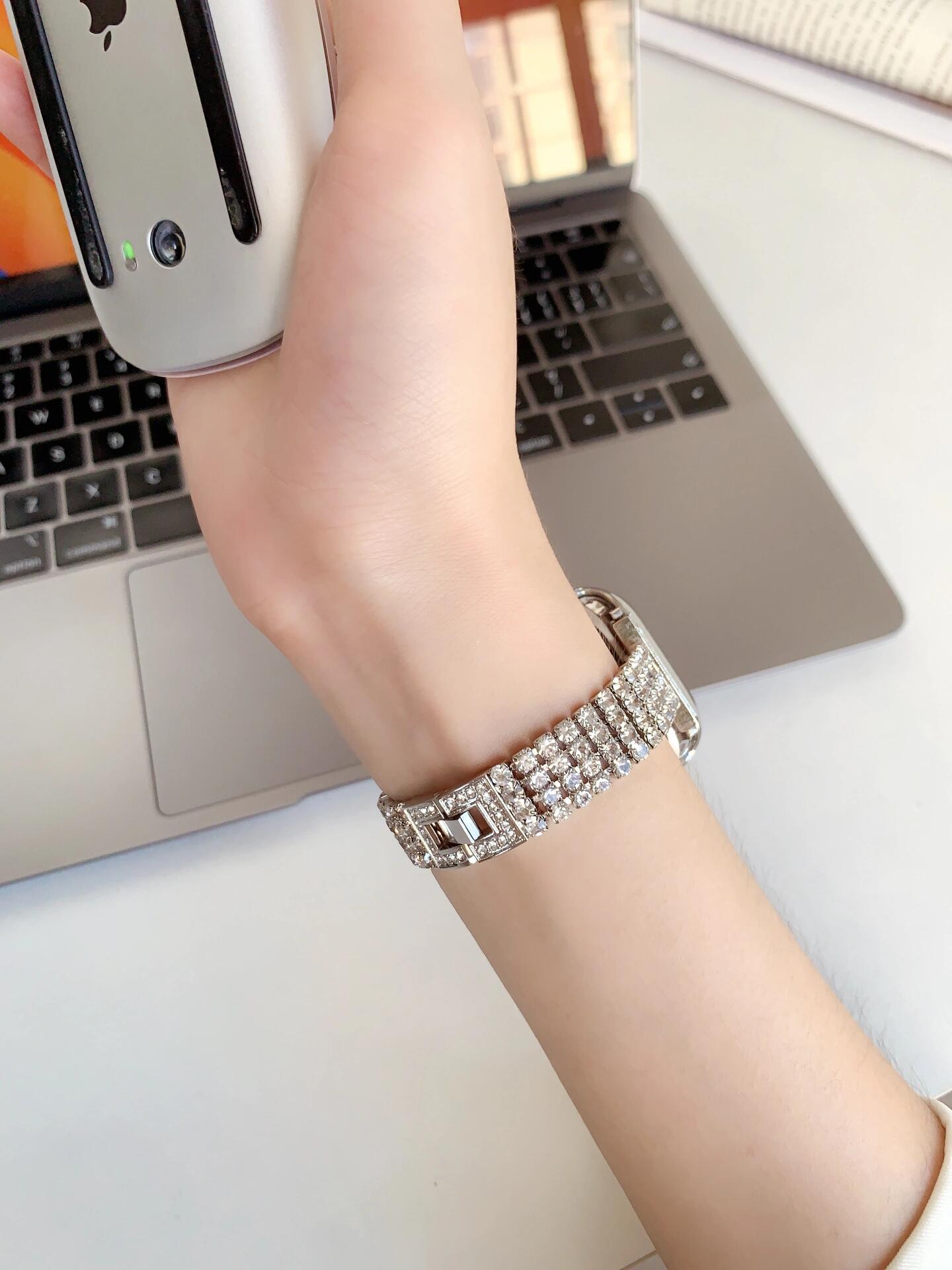 Gelang Bling Mewah Bagus Tauta - Luxury Watch Nice ulasan dan harga