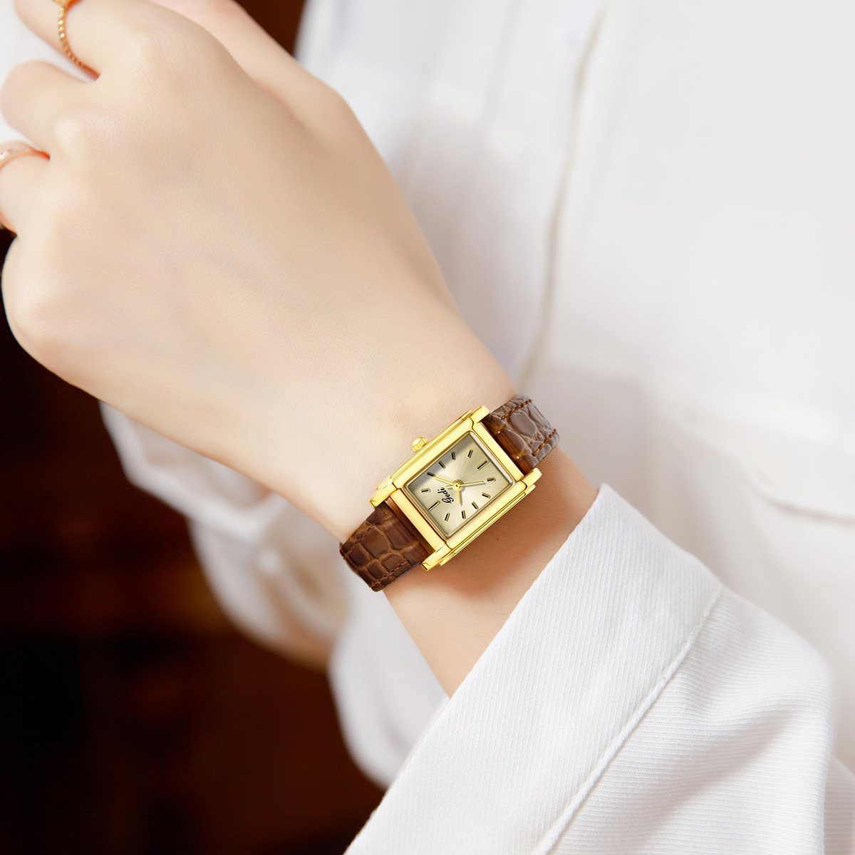 Jam Tangan Wanita Mewah Ringan - Luxury Watch Leather Strap ulasan dan harga