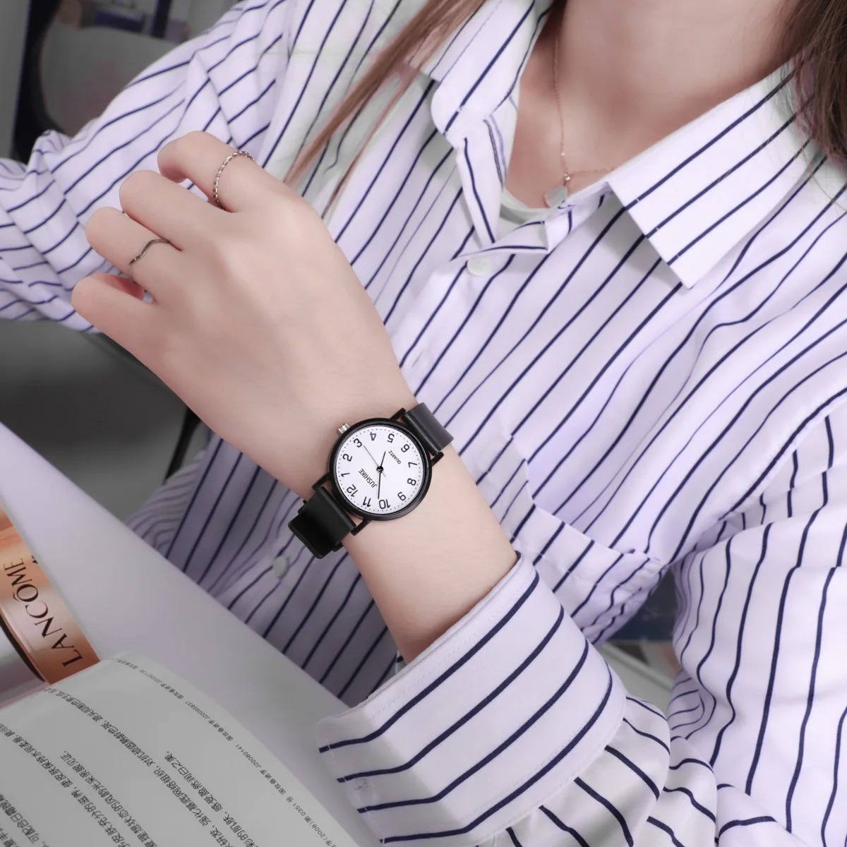 Jam Tangan Hitam Sederhana Jam - Luxury Watch Leather Strap ulasan dan harga